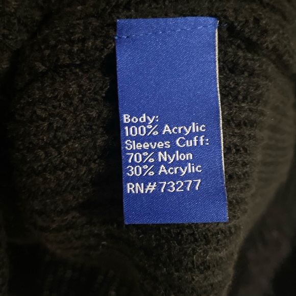 Sweater - Picture 5 of 6